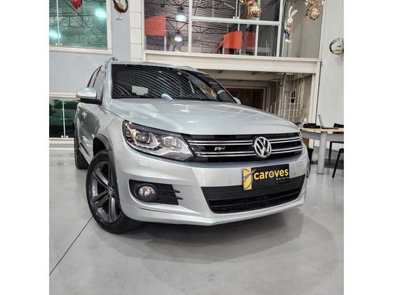 VOLKSWAGEN TIGUAN 2.0 TSI R-LINE 16V TURBO GASOLINA 4P TIPTRONIC VOLKSWAGEN TIGUAN 2.0 TSI R-LINE 16V TURBO GASOLINA 4P TIPTRONIC